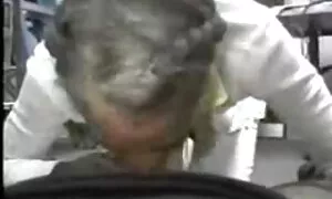 این دختر پس از انگشت ماساژ کانال عکس های سکسی درمانی ، مضطرب شد.