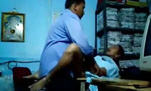 دور فیلم سکس در کانال تلگرام از یک گل معصوم