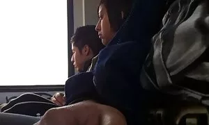دو مرد سیاه یک دختر سفید چنل فیلم سوپر تلگرام پوست را لعنتی می کنند