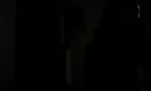 دختر تمام بیدمشک هایش را در آتش است کانال فیلم سکسسی